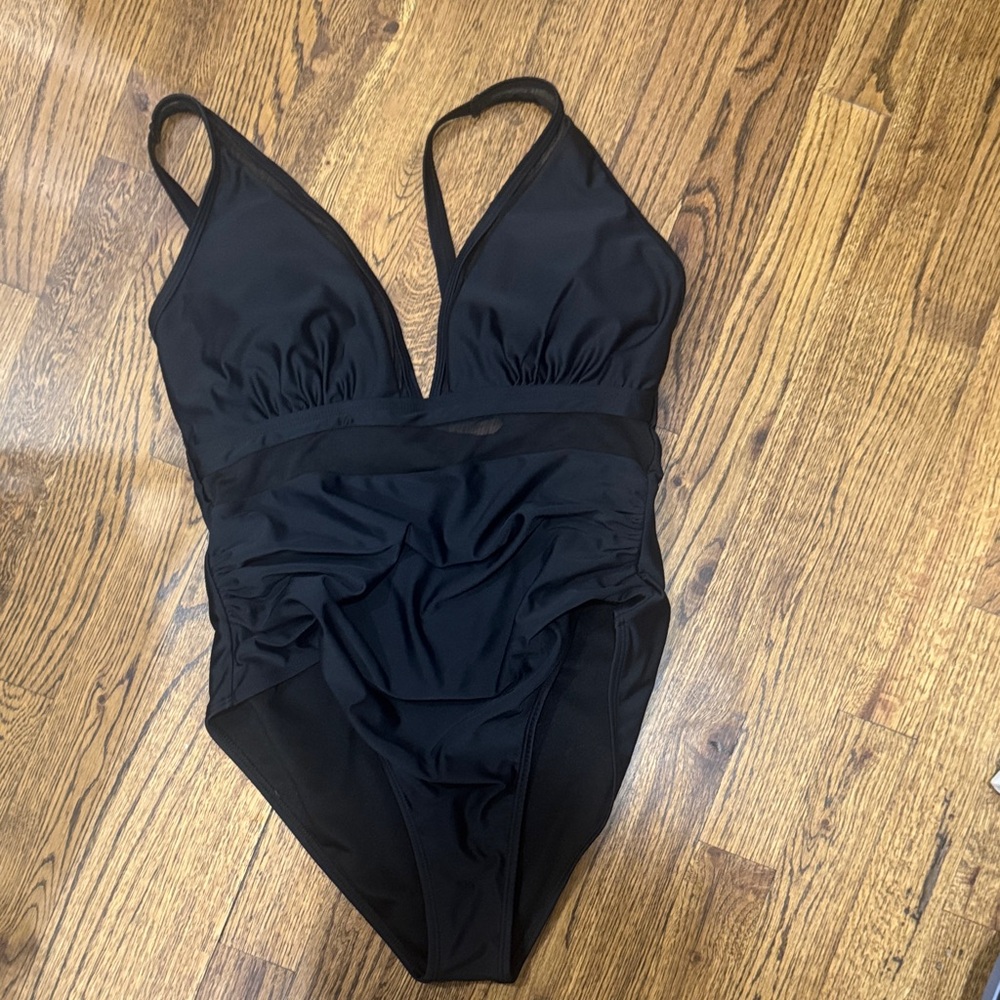 Elegant Black Women's Swimsuit large